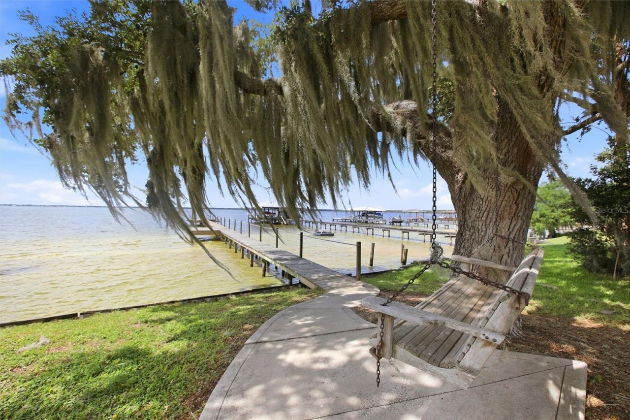 836 Lake June Road, Lake Placid, FL 33852 Photo