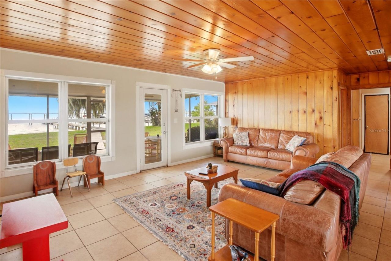 836 Lake June Road, Lake Placid, FL 33852 Photo
