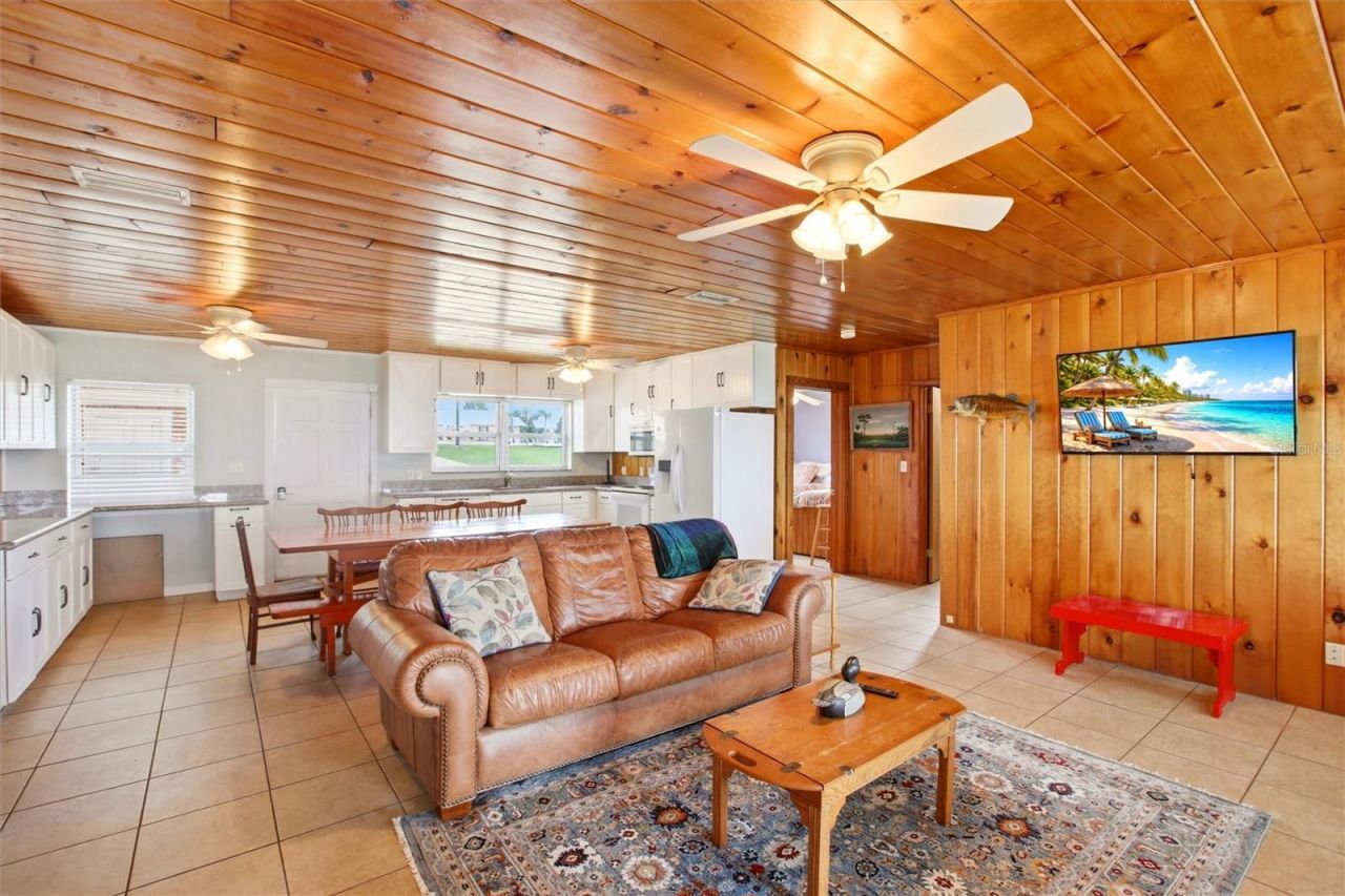 836 Lake June Road, Lake Placid, FL 33852 Photo