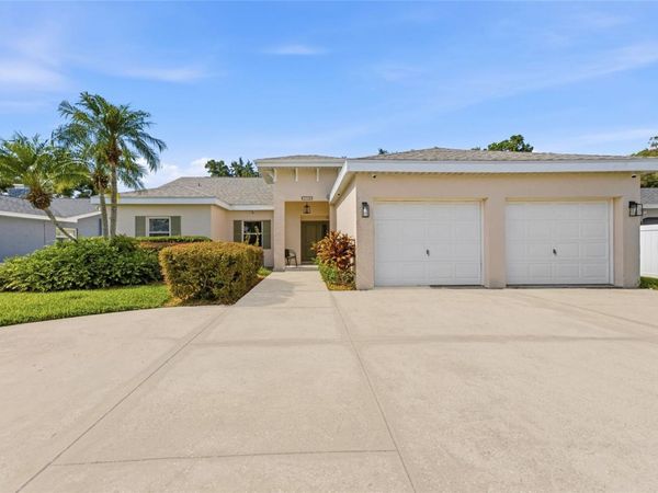 2708 W OSBORNE AVENUE, TAMPA, FL 33614
