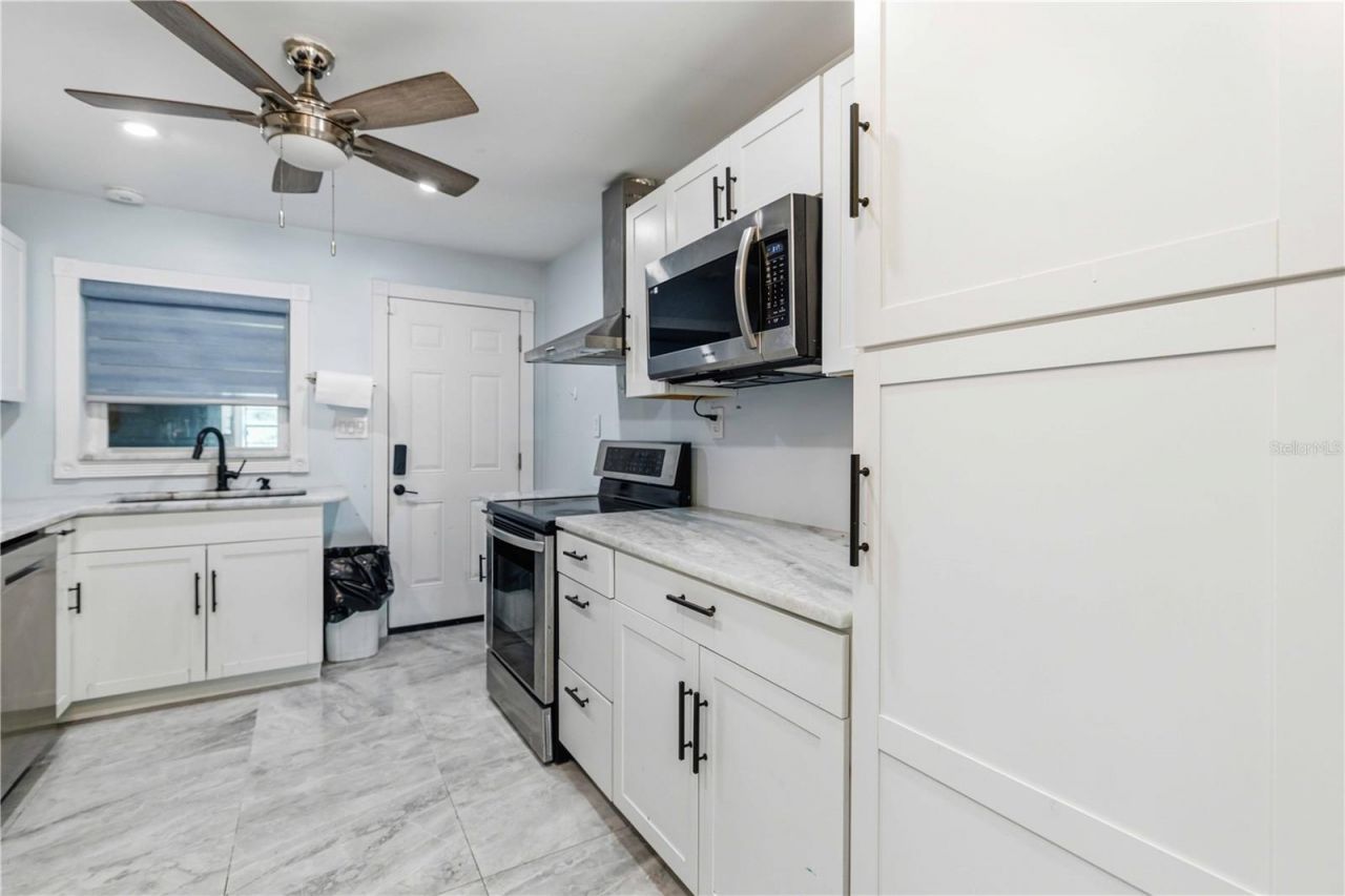 3706 Old Bradenton Road , Sarasota, FL 34234 Photo