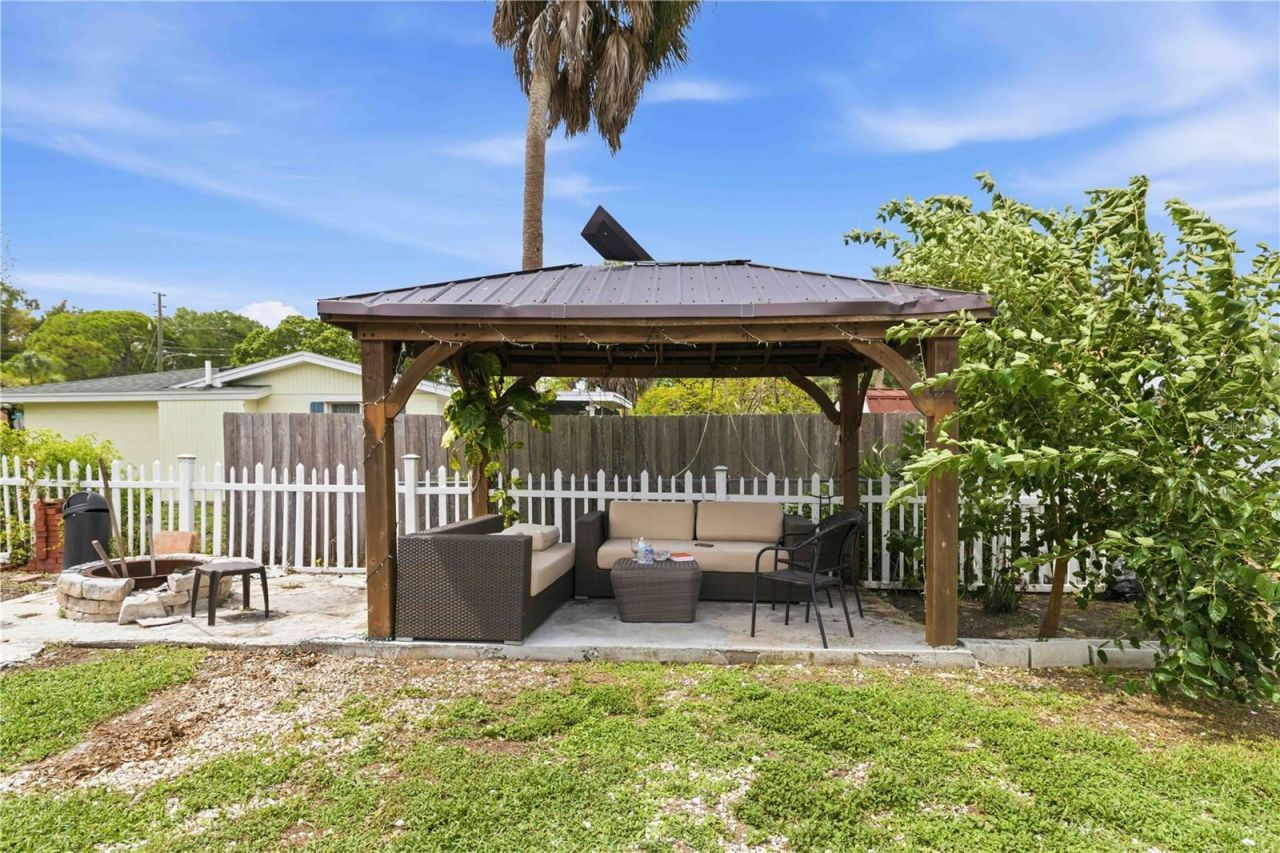 3706 Old Bradenton Road , Sarasota, FL 34234 Photo
