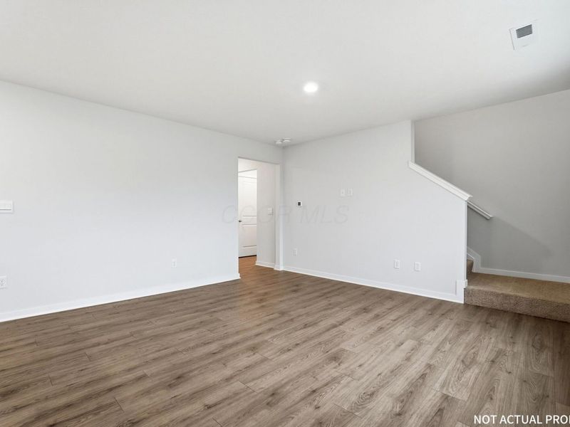 5873 Scarlet Birch Drive, Canal Winchester, OH 43110 Photo 8
