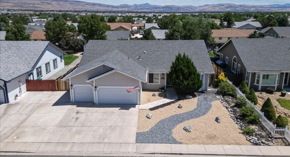 2400 Pileus Road, Spanish Springs, NV 89441 Photo
