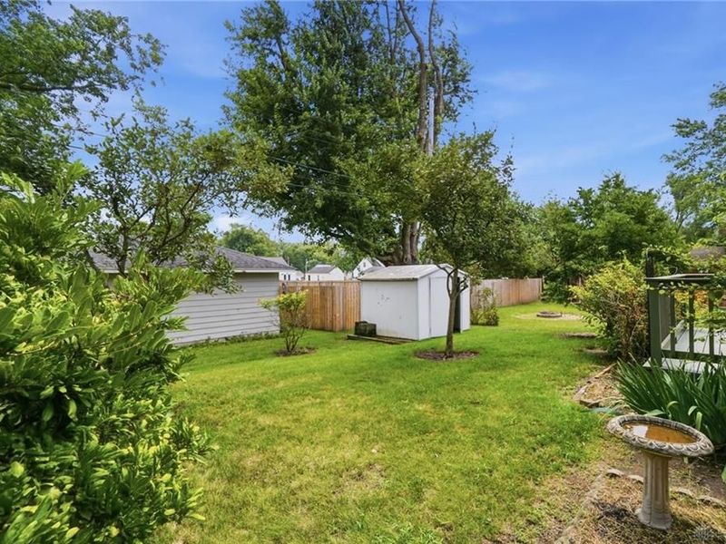303 Mumford Drive, Troy, OH 45373 Photo 31