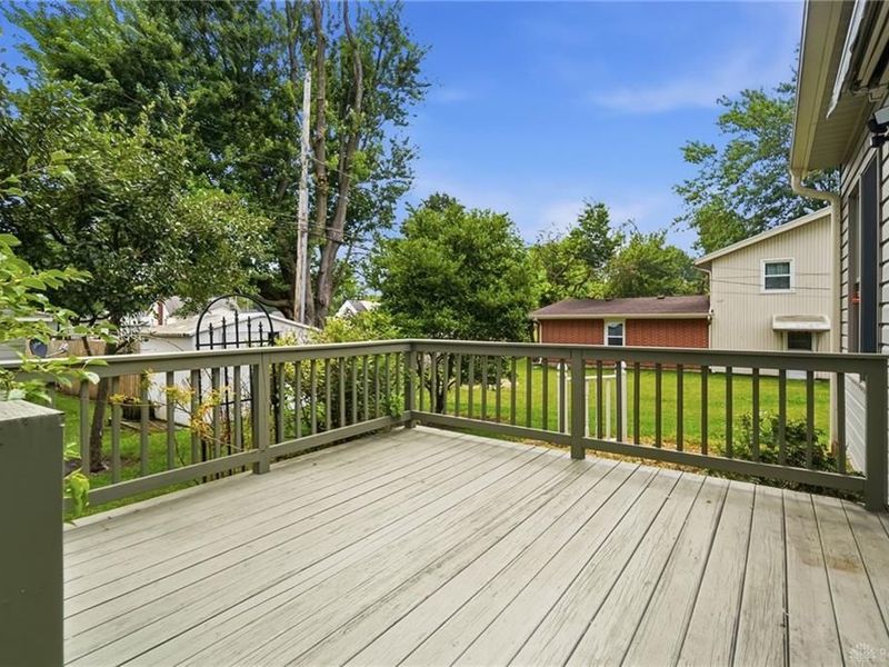 303 Mumford Drive, Troy, OH 45373 Photo 32