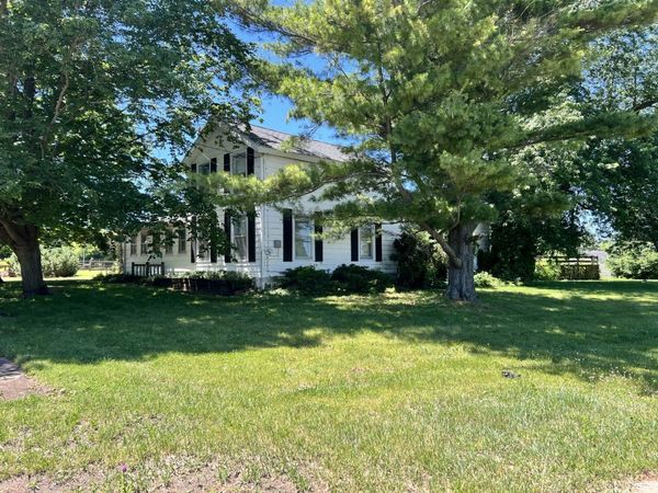 312 N West Street, Marengo, IL 60152