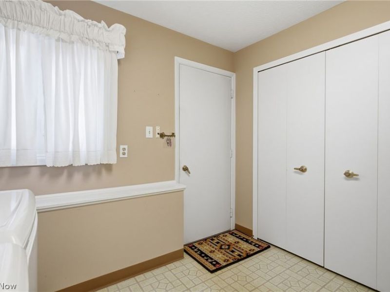 35771 Meadowdale Drive, Solon, OH 44139 Photo 27