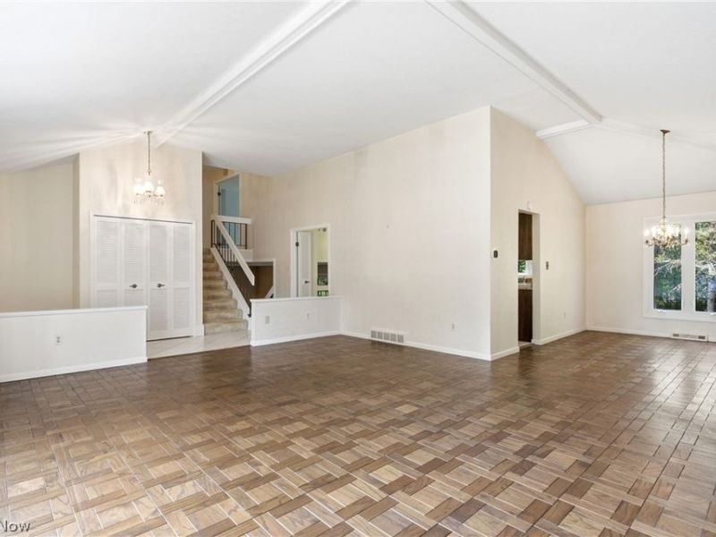 35771 Meadowdale Drive, Solon, OH 44139 Photo 8