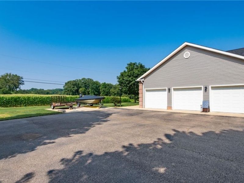 3660 Michelle Lane, Zanesville, OH 43701 Photo 7