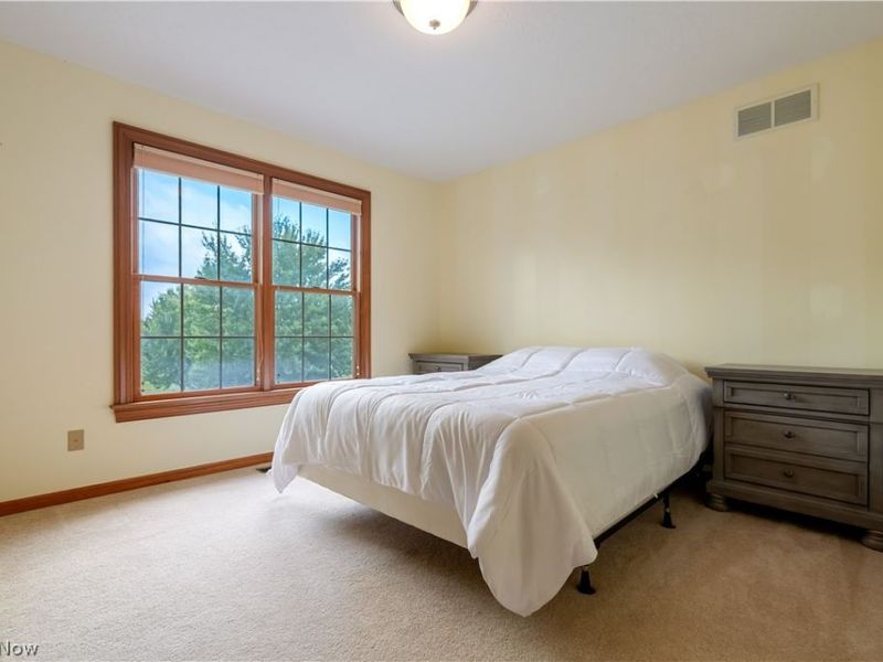1597 Fallen Timber Street NE, Canton, OH 44721 Photo 35