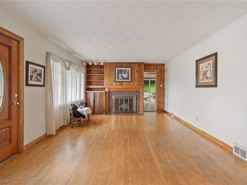 4290 Woodedge Boulevard, New Franklin, OH 44319 Photo 16