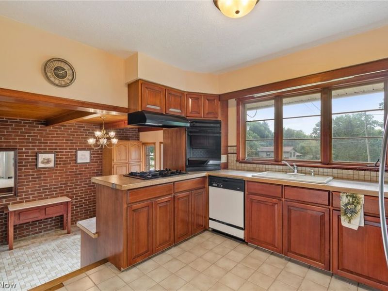 4290 Woodedge Boulevard, New Franklin, OH 44319 Photo 19