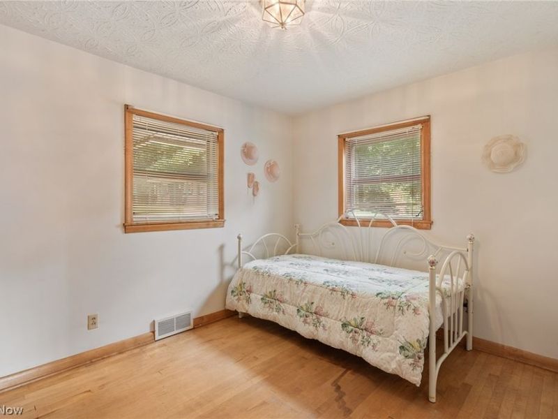4290 Woodedge Boulevard, New Franklin, OH 44319 Photo 33