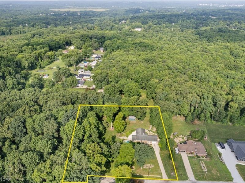 4290 Woodedge Boulevard, New Franklin, OH 44319 Photo 6