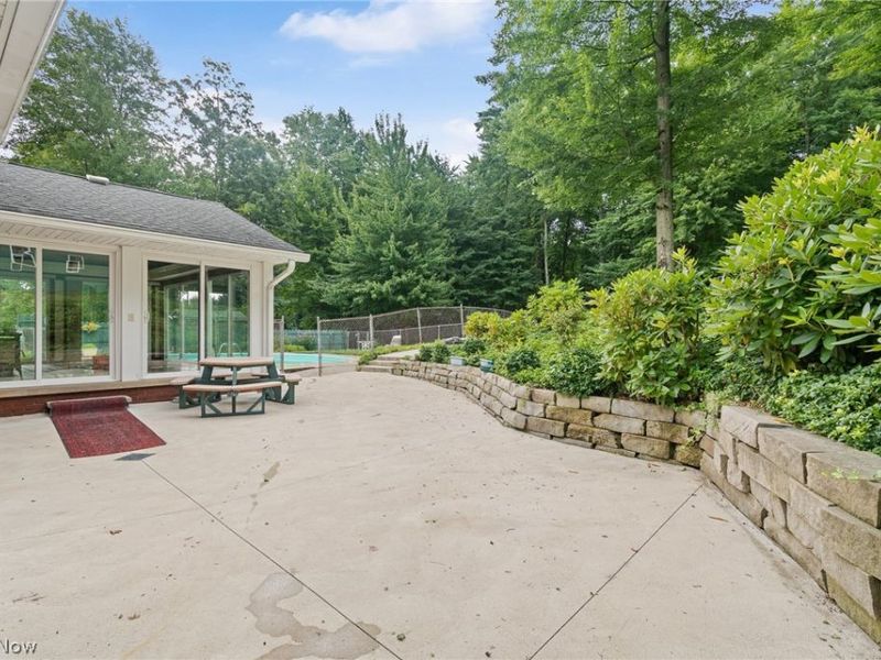 4290 Woodedge Boulevard, New Franklin, OH 44319 Photo 7