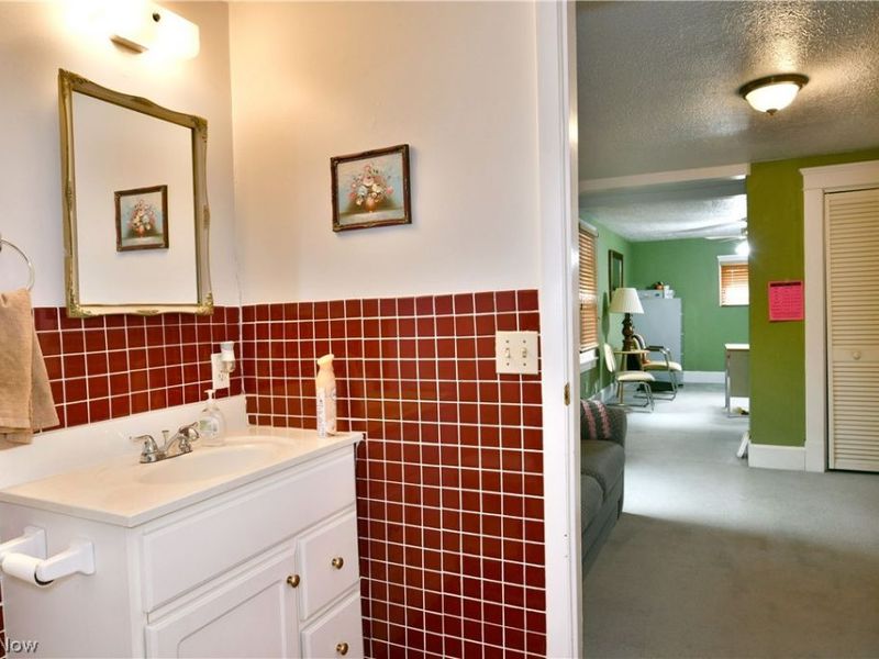 175 laird Avenue NE, Warren, OH 44483 Photo 47