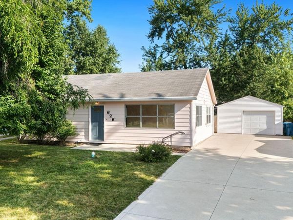 626 Brandford Court, New Haven, IN 46774