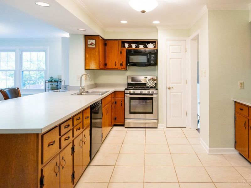 99 Red Bird Lane, Terrace Park, OH 45174 Photo 18