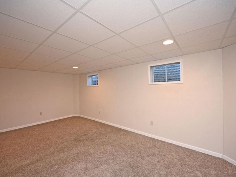 985 Woodlyn Drive N, Anderson Twp, OH 45230 Photo 33