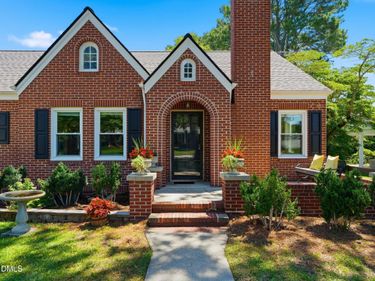 808 N Church Street, Zebulon, NC 27597