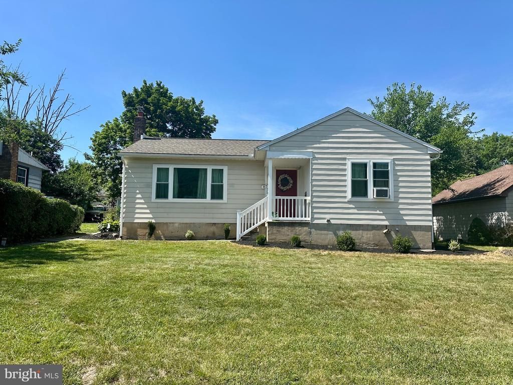 871 LAFAYETTE AVENUE , PALMERTON, PA 18071