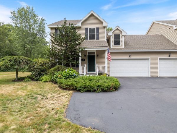 18 Haines Brook Farm Lane, Greenland, NH 03840