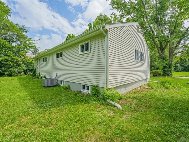 5193 Fortman Drive, Jefferson Township, OH 45417 Photo 25