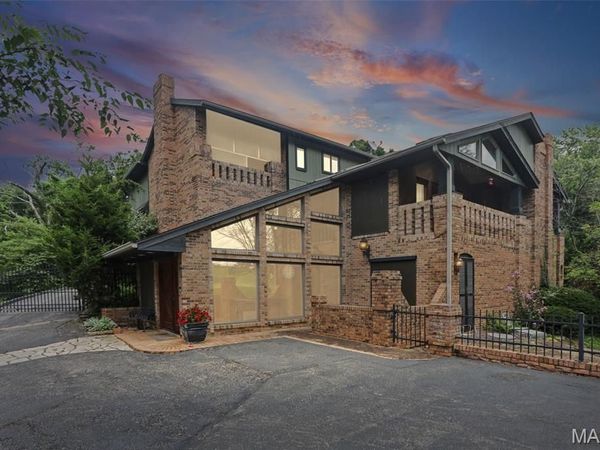 1 Saint Andrews Drive, Belleville, IL 62223