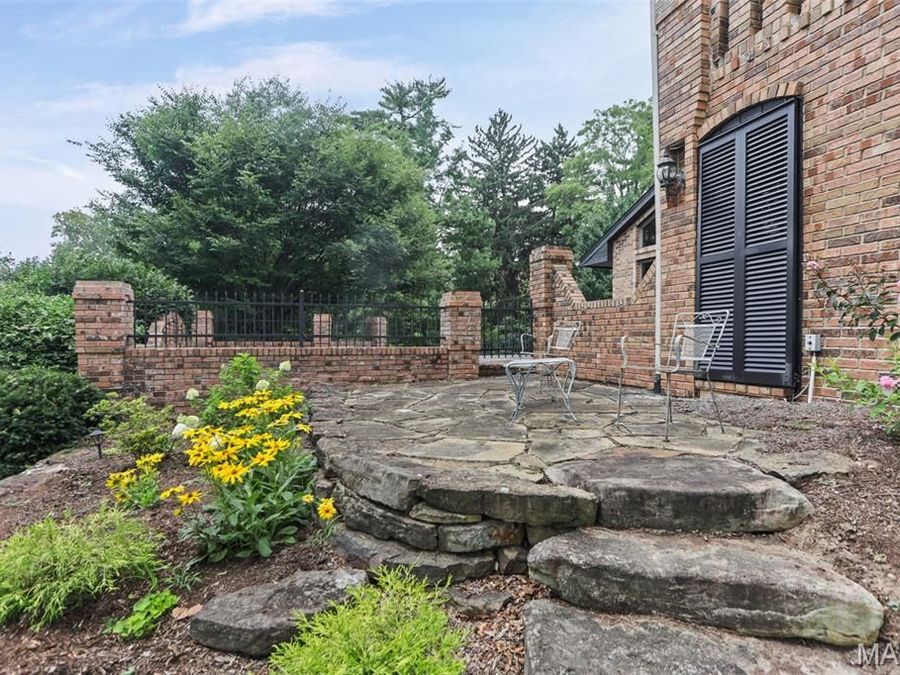 Property Image 76