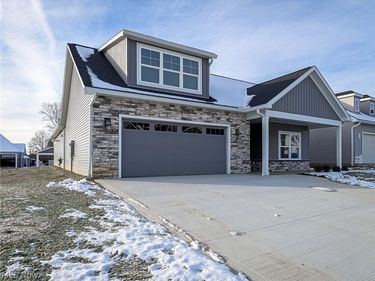 4332 Evergreen Court, North Canton, OH 44720