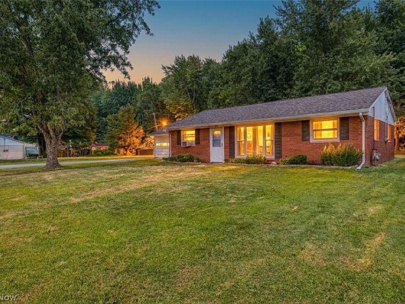 107 Hyder Drive, Madison, OH 44057 Photo 1