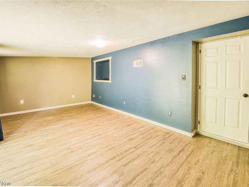 107 Hyder Drive, Madison, OH 44057 Photo 11