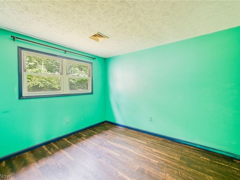 107 Hyder Drive, Madison, OH 44057 Photo 12