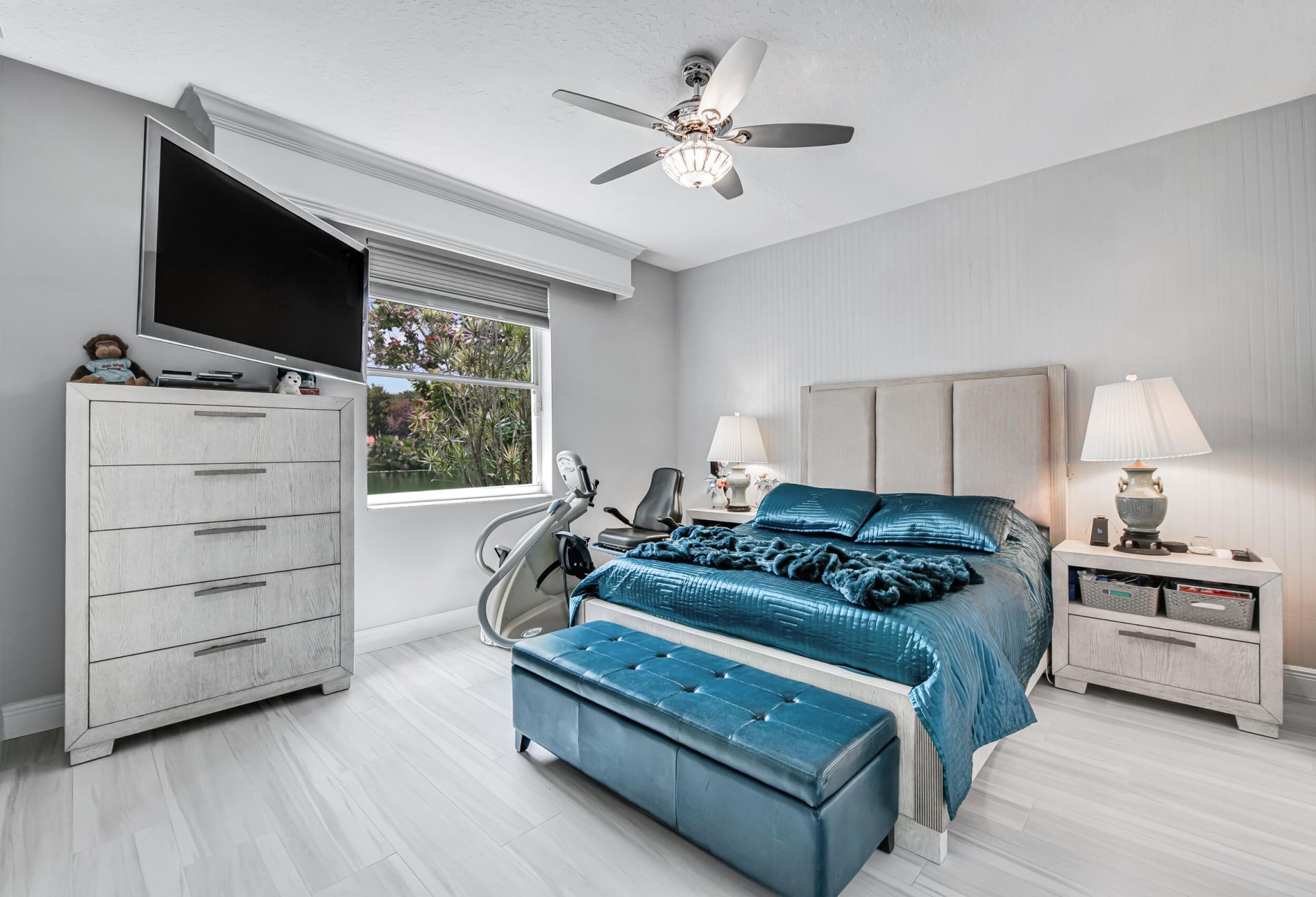 9636 Crescent View Drive N, Boynton Beach, FL 33437 Photo
