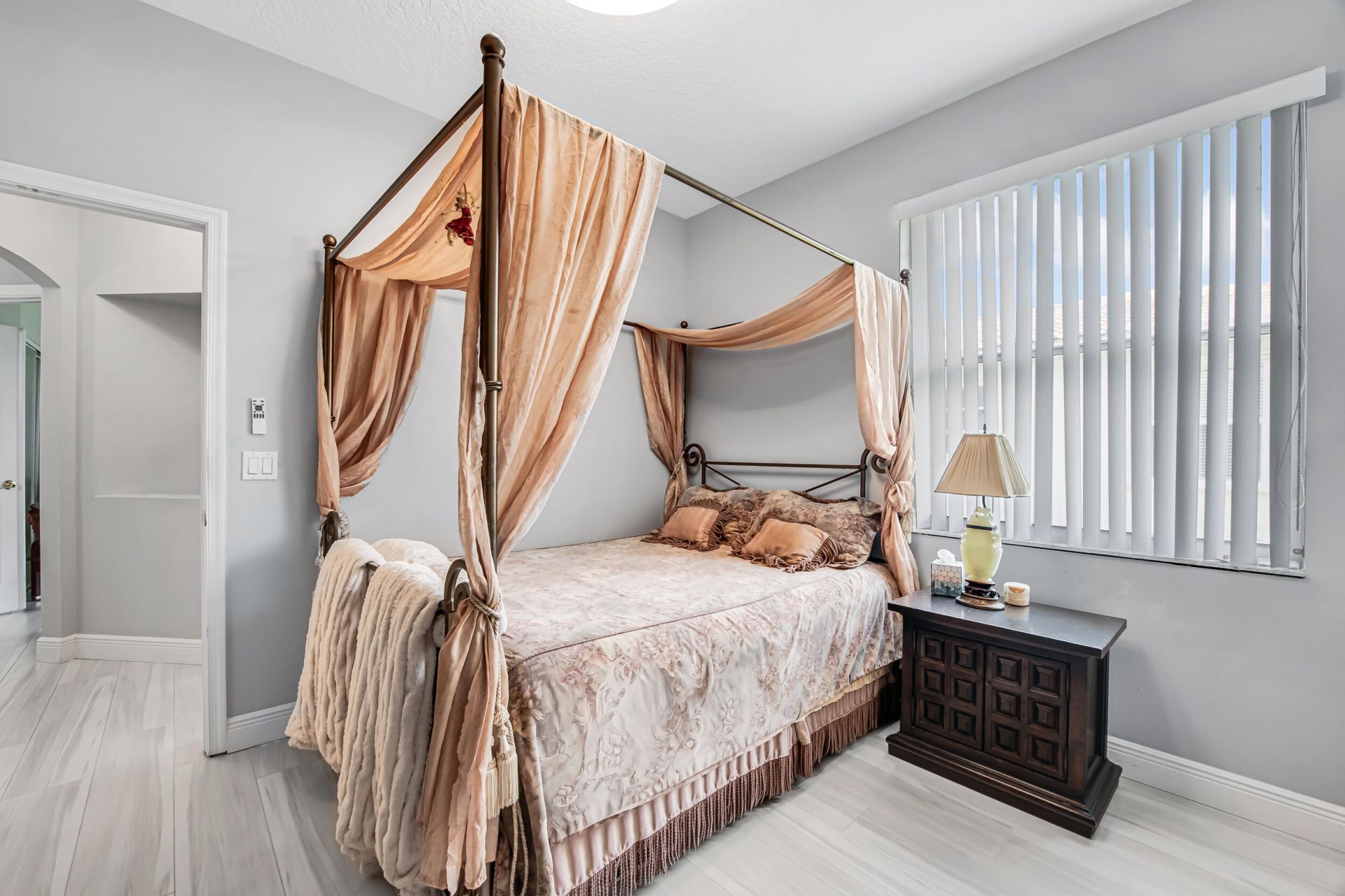 9636 Crescent View Drive N, Boynton Beach, FL 33437 Photo