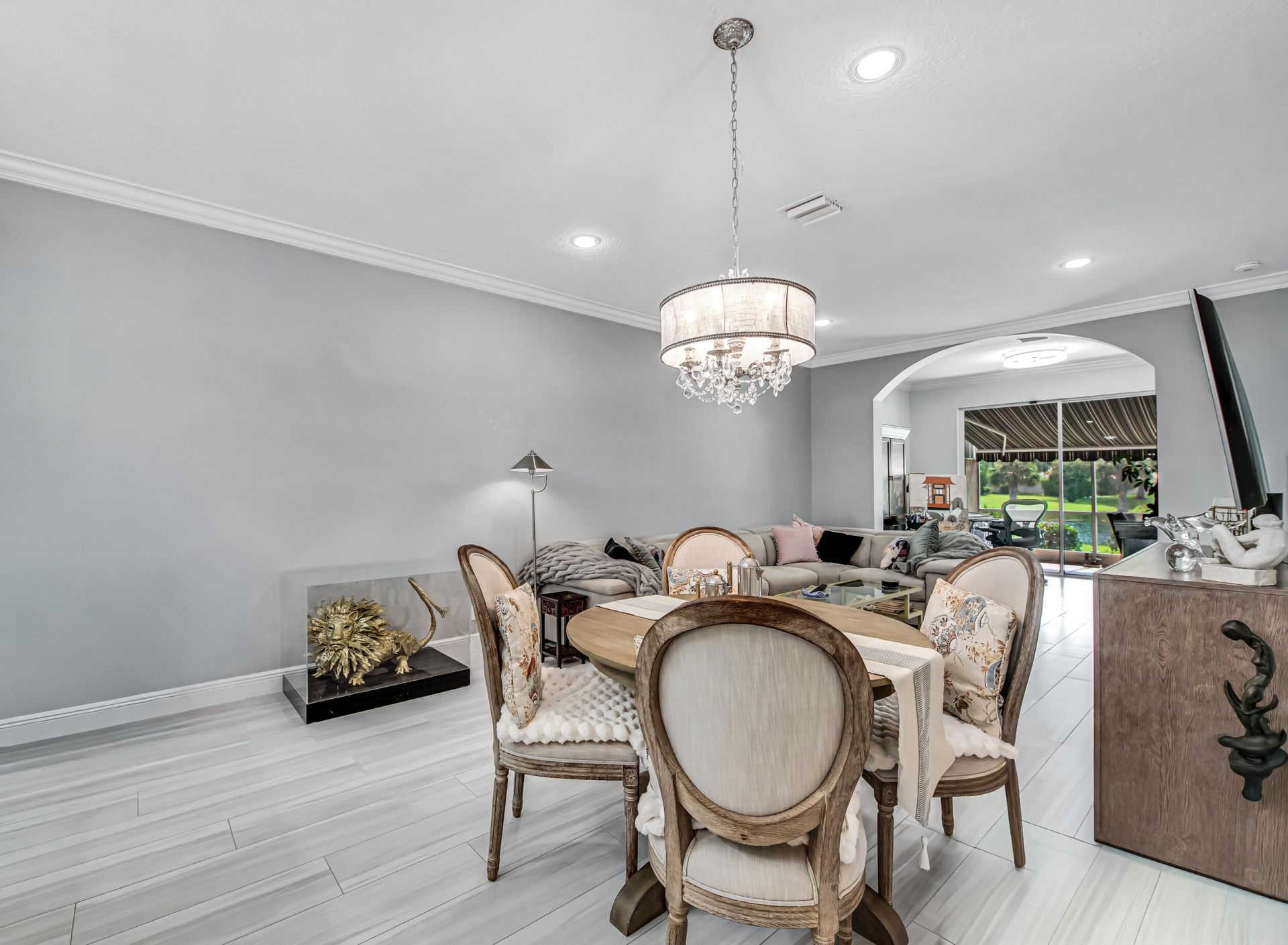 9636 Crescent View Drive N, Boynton Beach, FL 33437 Photo