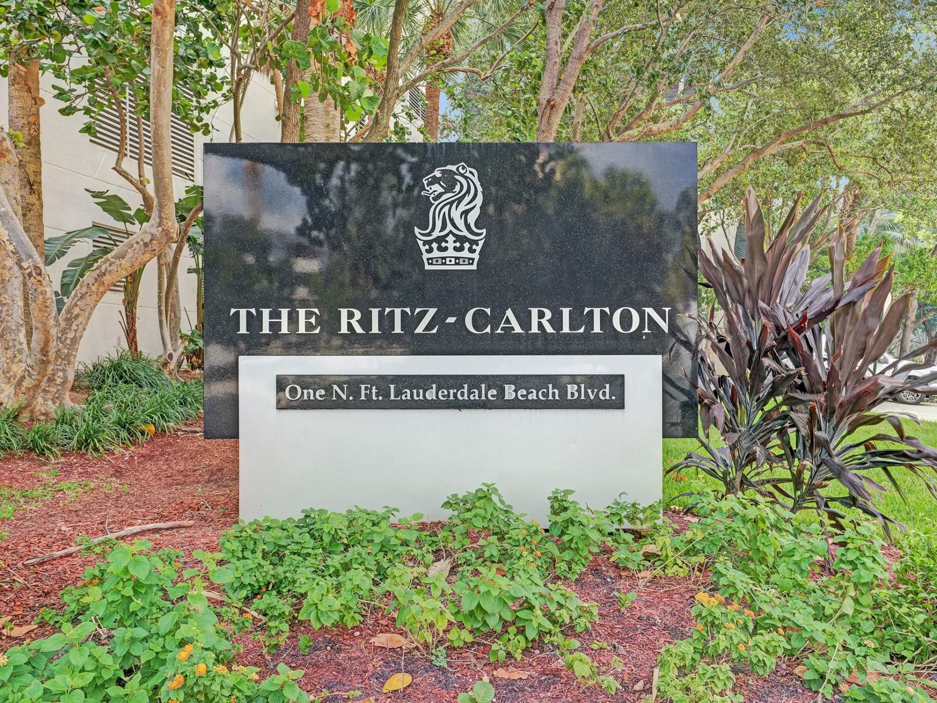1 N Fort Lauderdale Beach Boulevard, Unit 1607, Fort Lauderdale, FL 33304 Photo