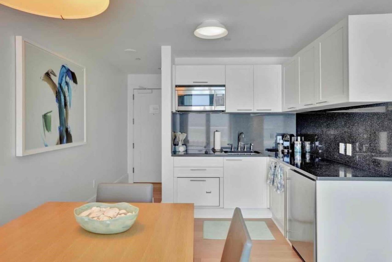 1 N Fort Lauderdale Beach Boulevard, Unit 1607, Fort Lauderdale, FL 33304 Photo