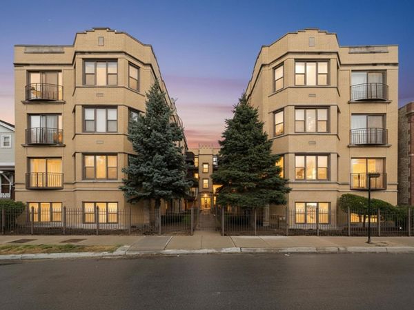 3008 W ADDISON Street , Unit 3S, Chicago, IL 60618