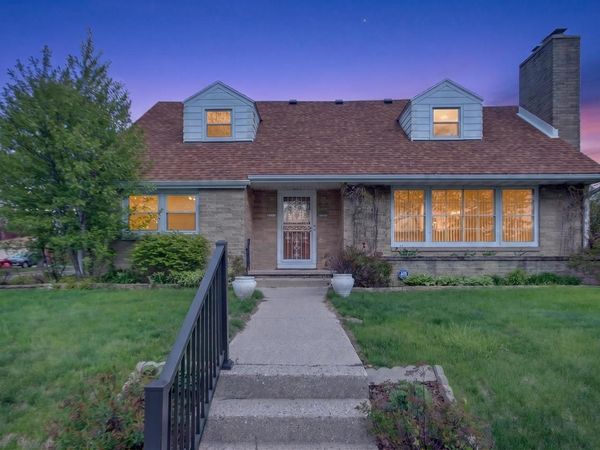 4076 N 90th STREET, Milwaukee, WI 53222