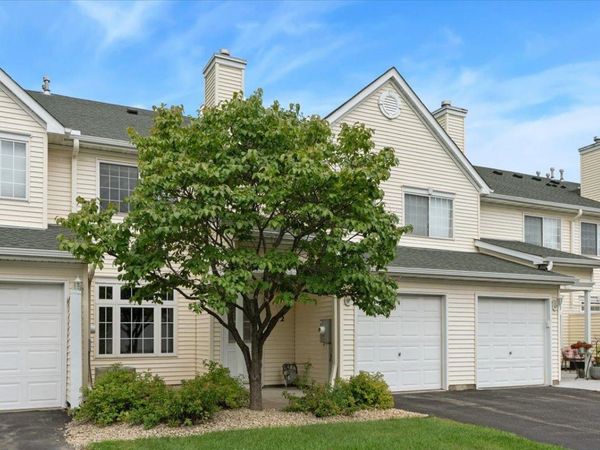 472 Aqua Circle, Lino Lakes, MN 55014