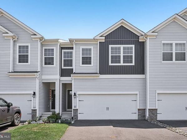76 FONTHILL COURT, QUAKERTOWN, PA 18951