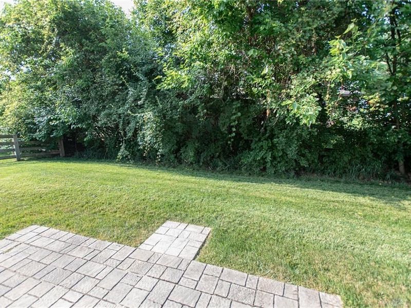 6639 Crystal Harbour Drive, Middletown, OH 45042 Photo 36