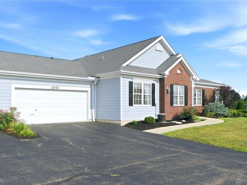 3071 Willowbrook Way, Beavercreek, OH 45431 Photo 2
