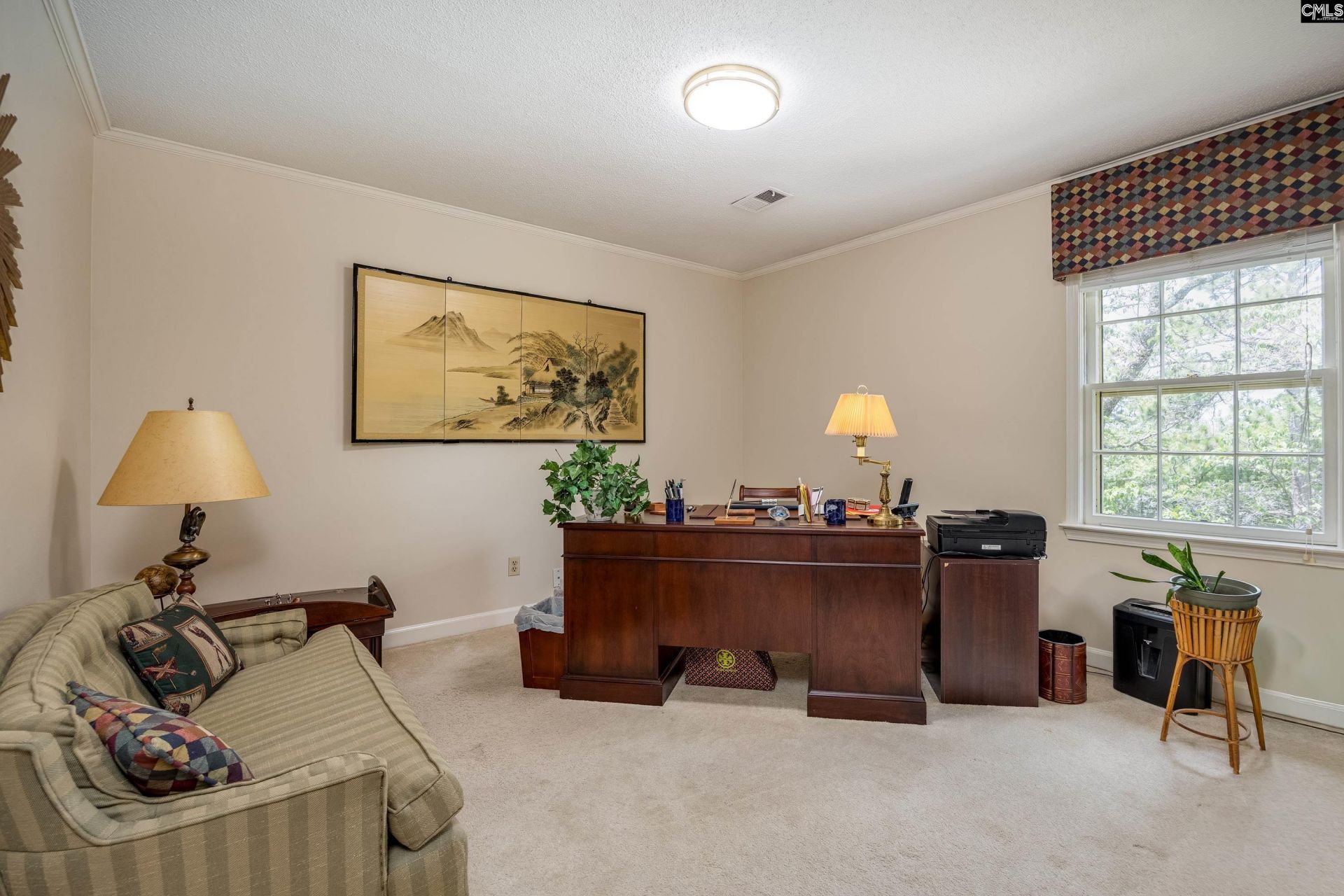 104 Park Shore Drive W Photo 15