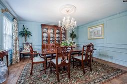 104 Park Shore Drive W photo 4