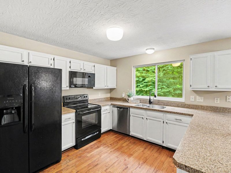 6352 Pembroke Drive, Independence, KY 41051 Photo 7