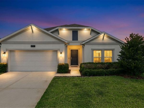 6941 DILLY LAKE AVENUE, GROVELAND, FL 34736