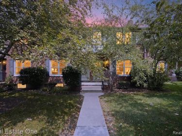 3284 Coolidge Highway, Royal Oak, MI 48073
